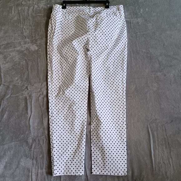 Chicos Sz 2 / 12 Ankle Pants Polka Dot Straight Leg White Black Casual‎ Classic - Picture 2 of 13